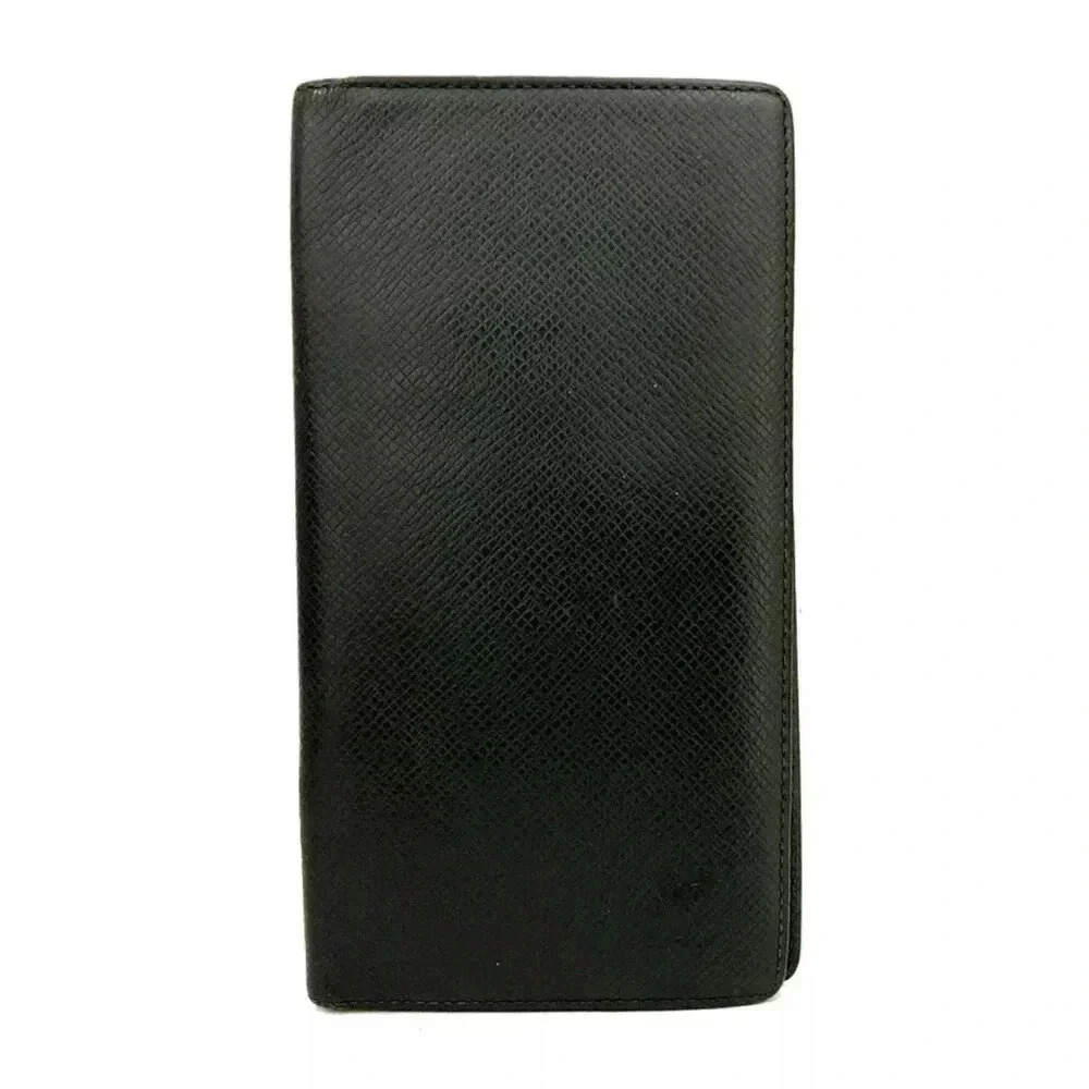 Louis Vuitton Taiga Porte Cartes Credit Leather Long Wallet
